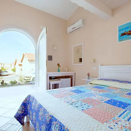 度帕斯马尔公寓 4*